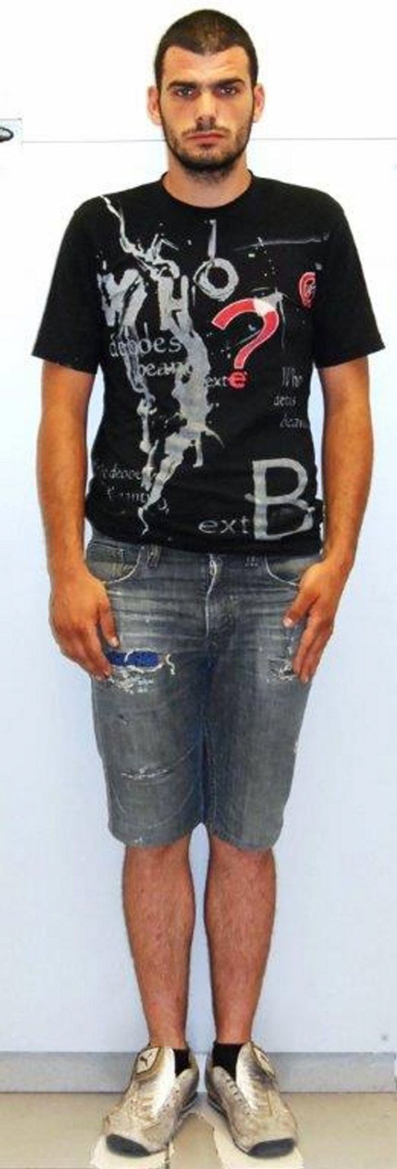 Αυτός είναι ο δράκος του Πειραιά -Είχε επιτεθεί σε περισσότερες από 50 γυναίκες [εικόνες] | iefimerida.gr 1