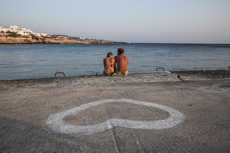 Η Telegraph βρήκε τα 12 ελληνικά νησιά με τους λιγότερους κατοίκους, από 5 έως 700  [εικόνες] | iefimerida.gr 9