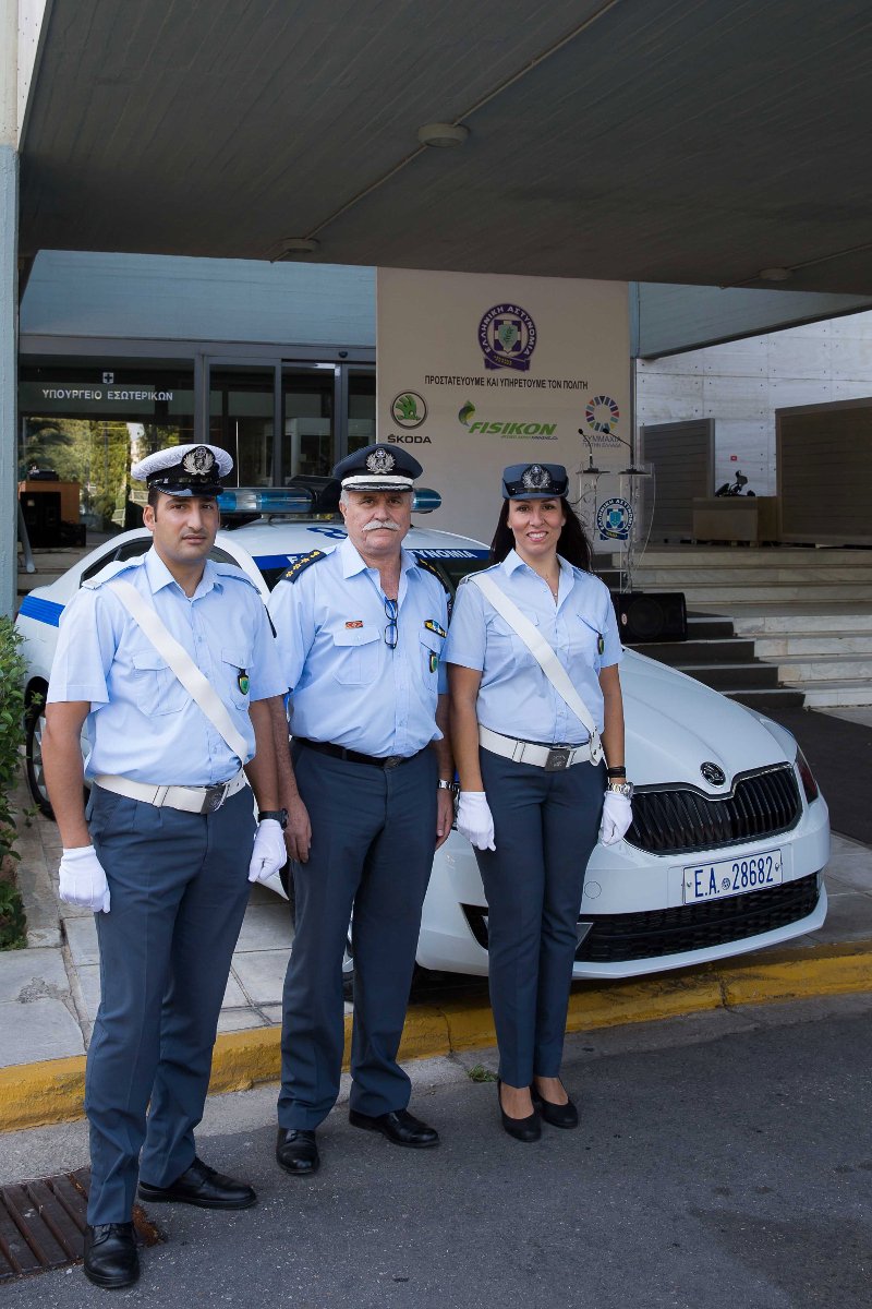 H ΕΛ.ΑΣ. απέκτησε το πρώτο της περιπολικό με φυσικό αέριο [εικόνες] | iefimerida.gr 1