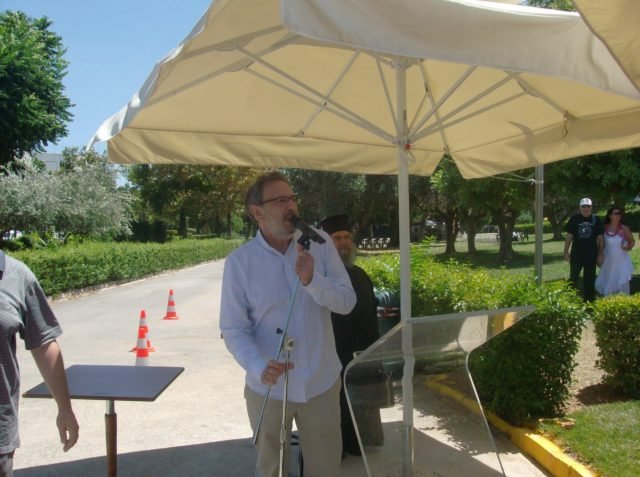 Τραγελαφικά σκηνικά Τσακνή και Ραχήλ: «Σκάσε επιτέλους -Είστε ξετσίπωτοι» [εικόνες & βίντεο] | iefimerida.gr 6