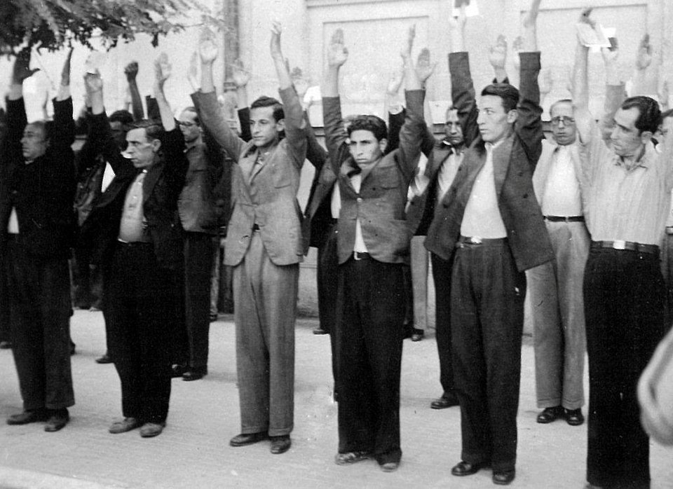 11 Ιουλίου 1942: Οταν οι Γερμανοί εξευτέλισαν δημόσια 9.000 Εβραίους της Θεσσαλονίκης [εικόνες] | iefimerida.gr 0