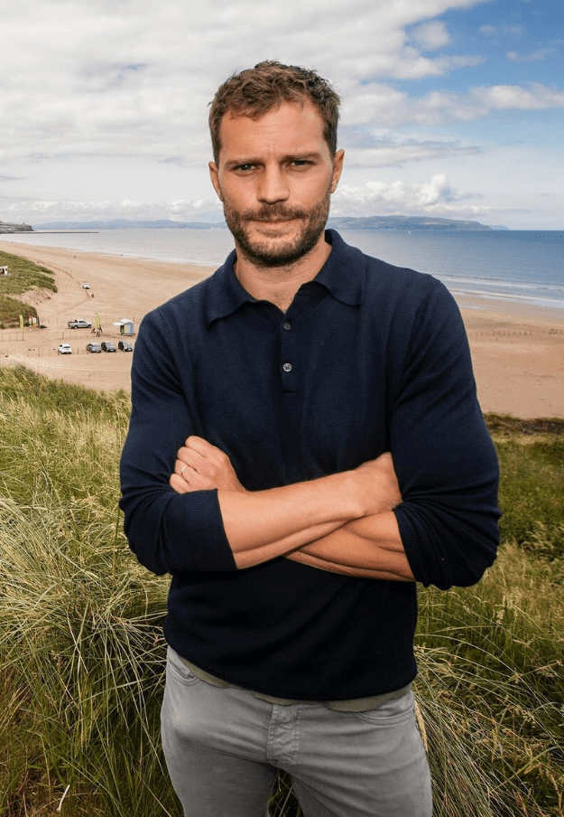 Ο ηθοποιός Jamie Dornan προκάλεσε αναστάτωση στο Twitter με τα... προσόντα του [εικόνες] | iefimerida.gr 0