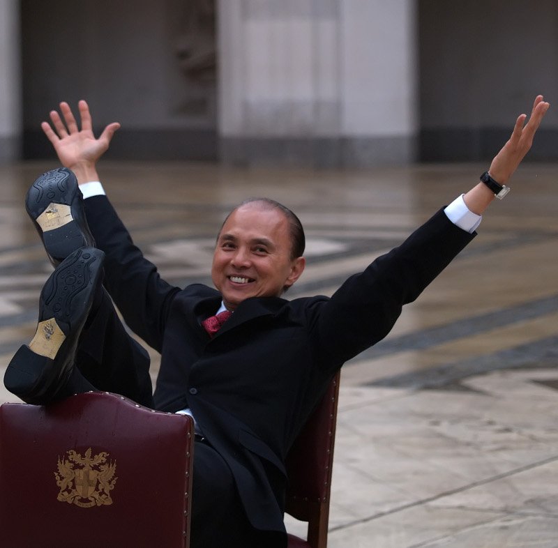 Η Michael Kors εξαγοράζει την Jimmy Choo για 1 δισ. ευρώ [εικόνες] | iefimerida.gr 1