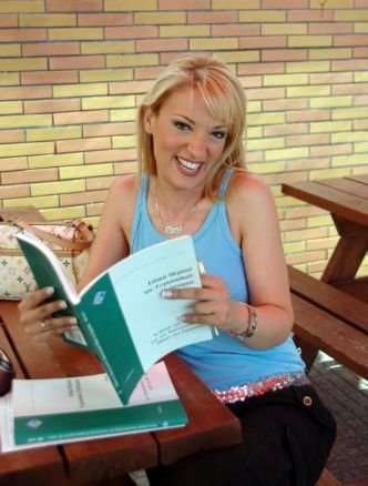 H Eλένη Μενεγάκη καταθέτει αγωγή στην πρώην βουλευτή και δημοσιογράφο Τάνια Ιακωβίδου [βίντεο] | iefimerida.gr 0