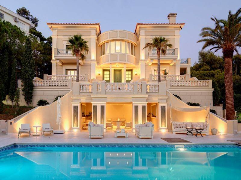 Αυτή η βίλα στο Καβούρι πωλείται για 17 εκατ. ευρώ [εικόνες] | iefimerida.gr 11