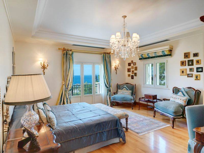 Αυτή η βίλα στο Καβούρι πωλείται για 17 εκατ. ευρώ [εικόνες] | iefimerida.gr 4