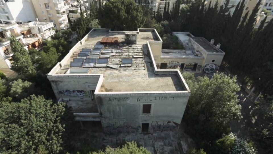 Τι απέγινε η βίλα του Ιόλα στην Αγία Παρασκευή [εικόνες] | iefimerida.gr 20