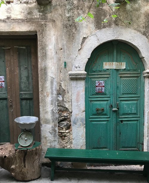 Μεστά, το χωριό στη Χίο που μοιάζει με.... λαβύρινθο! Βγαλμένο από άλλο αιώνα [εικόνες] | iefimerida.gr 6