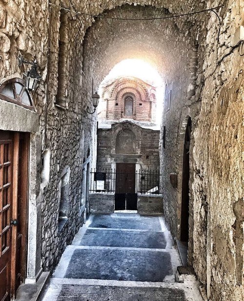 Μεστά, το χωριό στη Χίο που μοιάζει με.... λαβύρινθο! Βγαλμένο από άλλο αιώνα [εικόνες] | iefimerida.gr 8
