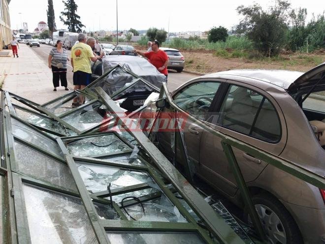 Σάρωσε η Μέδουσα: Ενας νεκρός, πλημμύρισαν σπίτια, βυθίστηκαν ΙΧ [εικόνες & βίντεο] | iefimerida.gr 4