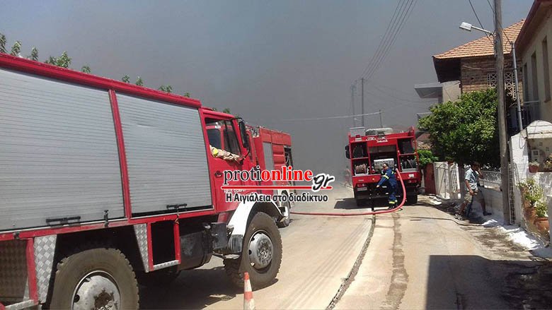 Αίγιο: Φωτιά στον καταυλισμό σεισμόπληκτων -Καταστράφηκαν 8 κοντέινερ [εικόνες] | iefimerida.gr 2