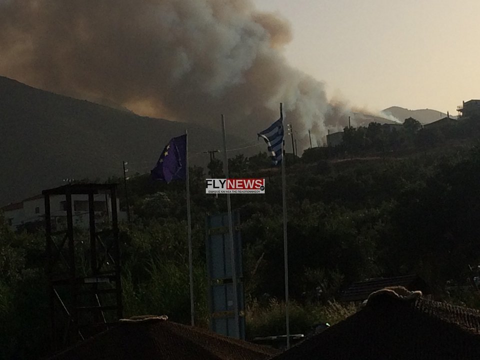 Αγωνία για τα πύρινα μέτωπα σε όλη τη χώρα -Καίγονται σπίτια στη Μάνη | iefimerida.gr 1