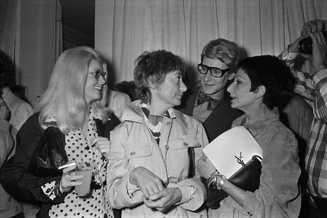 Φρανσουάζ Σαγκάν, η «καταραμένη» Γαλλίδα συγγραφέας που πέθανε άφραγκη [εικόνες] | iefimerida.gr 5