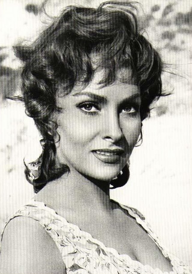 Τζίνα Λολομπρίτζιτα, η πιο ωραία γυναίκα στον κόσμο έγινε 90 ετών [εικόνες] | iefimerida.gr 1