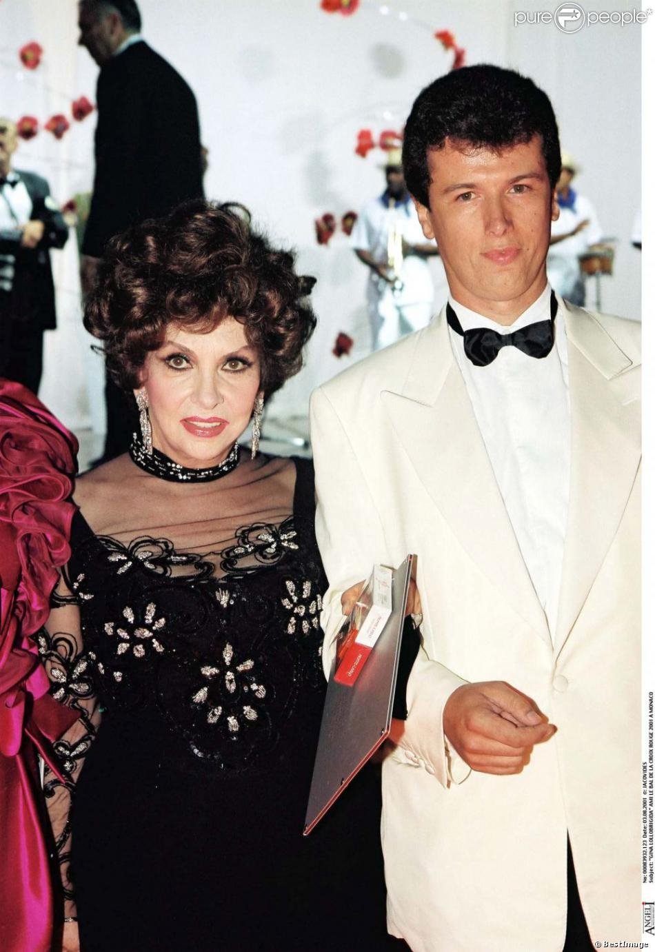 Τζίνα Λολομπρίτζιτα, η πιο ωραία γυναίκα στον κόσμο έγινε 90 ετών [εικόνες] | iefimerida.gr 4