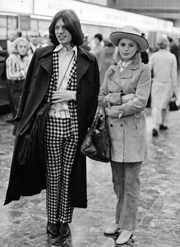 Μάριαν Φέιθφουλ, η μόνη γυναίκα που γλίτωσε από τον Μικ Τζάγκερ [εικόνες] | iefimerida.gr 5