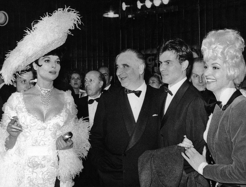 Πέθανε η ηθοποιός Ελσα Μαρτινέλι -Η ψηλή καλλονή από την Ιταλία [εικόνες] | iefimerida.gr 1