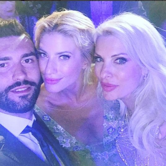 Γάμος Ρουβά-Ζυγούλη: Ολη η σόουμπιζ ήταν εκεί -Οσκαρικές τουαλέτες και πόζες στην έπαυλη Βαρδινογιάννη [εικόνες] | iefimerida.gr 33