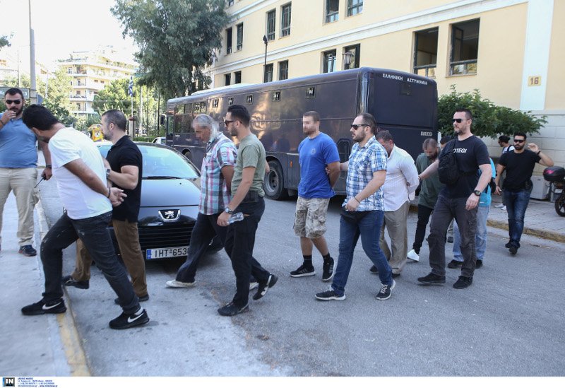  Διάλογοι «φωτιά» των νονών της νύχτας -Τα ψευδώνυμα και οι κωδικοί τους [εικόνες & βίντεο] | iefimerida.gr 2