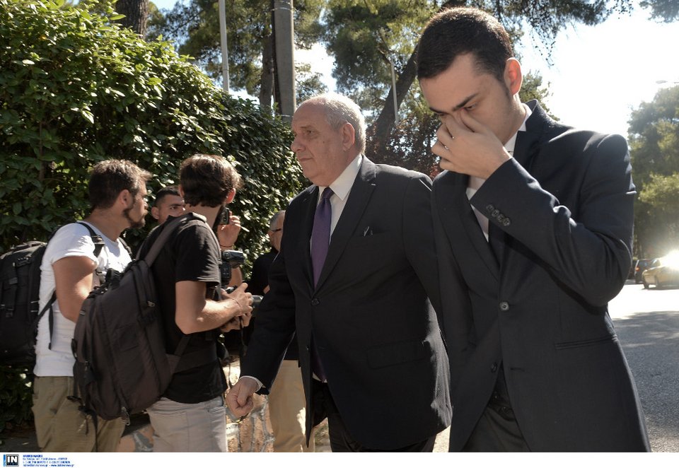 Το ύστατο χαίρε στον Μίνωα Κυριακού -Ηταν όλοι εκεί [εικόνες] | iefimerida.gr 29