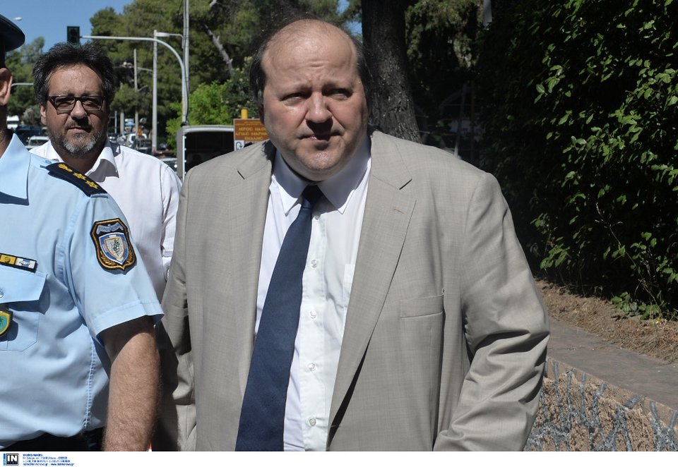 Το ύστατο χαίρε στον Μίνωα Κυριακού -Ηταν όλοι εκεί [εικόνες] | iefimerida.gr 30