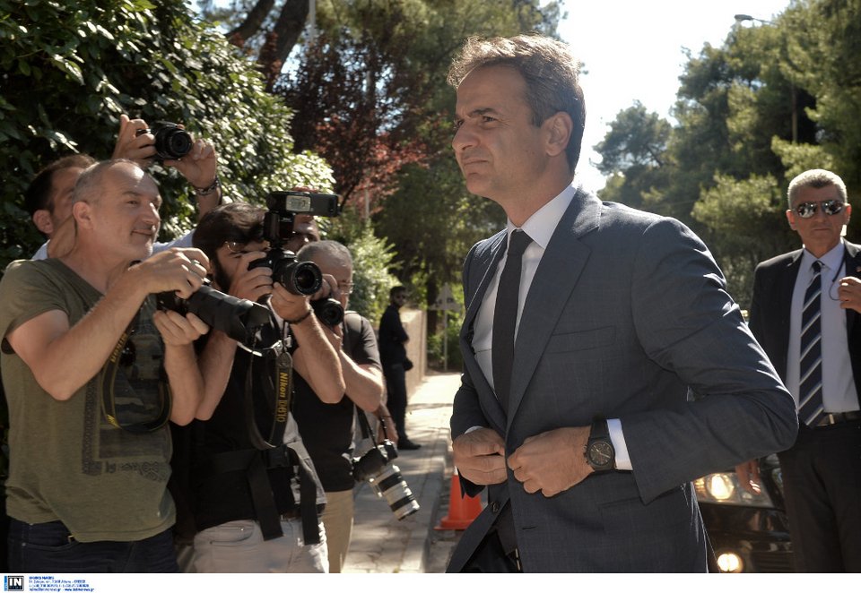 Το ύστατο χαίρε στον Μίνωα Κυριακού -Ηταν όλοι εκεί [εικόνες] | iefimerida.gr 6