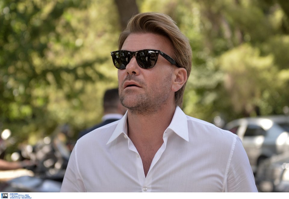 Το ύστατο χαίρε στον Μίνωα Κυριακού -Ηταν όλοι εκεί [εικόνες] | iefimerida.gr 20