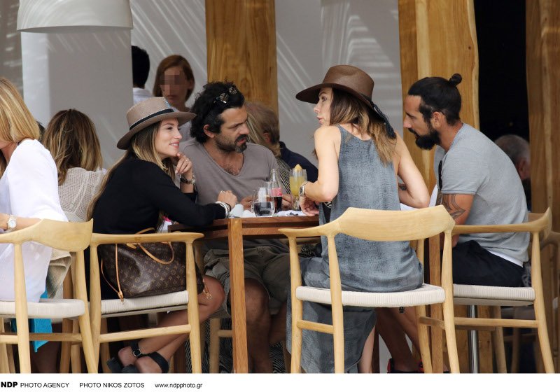 Παντρεύονται Αθηνά Οικονομάκου και Φίλιππος Μιχόπουλος -Της έκανε πρόταση γάμου | iefimerida.gr 0