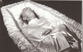 Σήμερα η εκταφή του Σαλβαντόρ Νταλί -Θέλουν DNA για νόθο παιδί [εικόνες] | iefimerida.gr 5