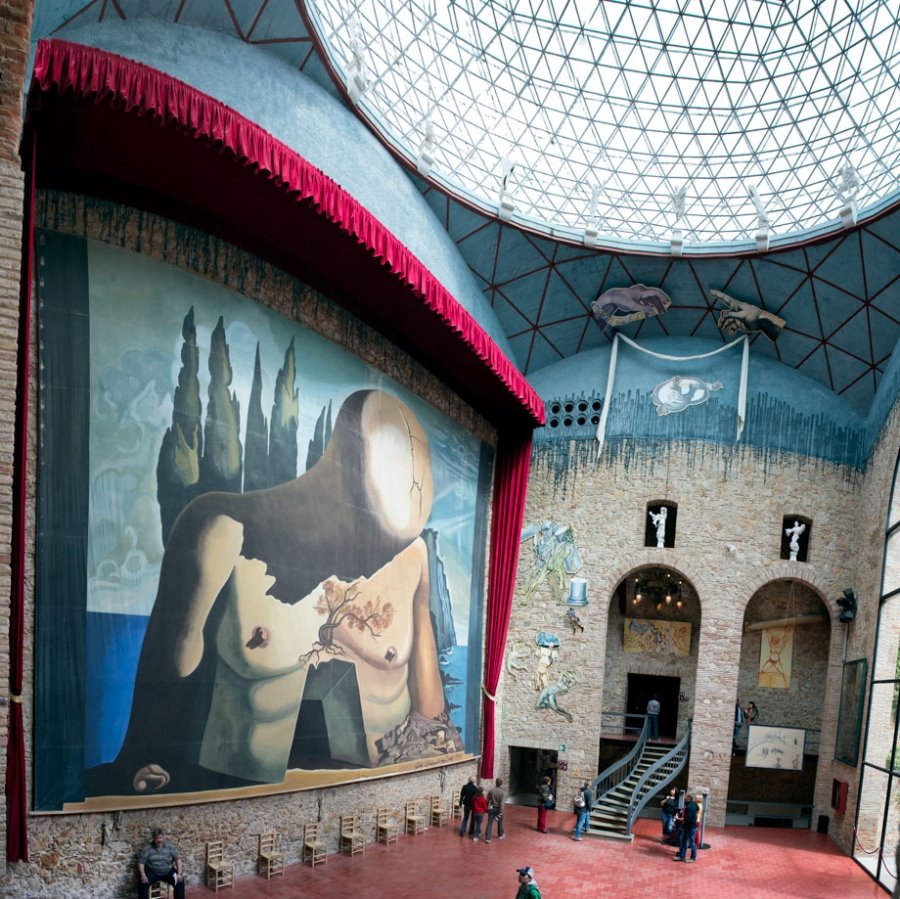 Σήμερα η εκταφή του Σαλβαντόρ Νταλί -Θέλουν DNA για νόθο παιδί [εικόνες] | iefimerida.gr 8