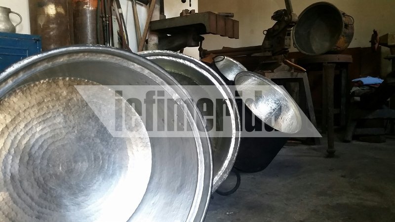 Τέχνη βγαλμένη από την παράδοση -Ο τελευταίος γανωτής της Νάξου [εικόνες] | iefimerida.gr 3