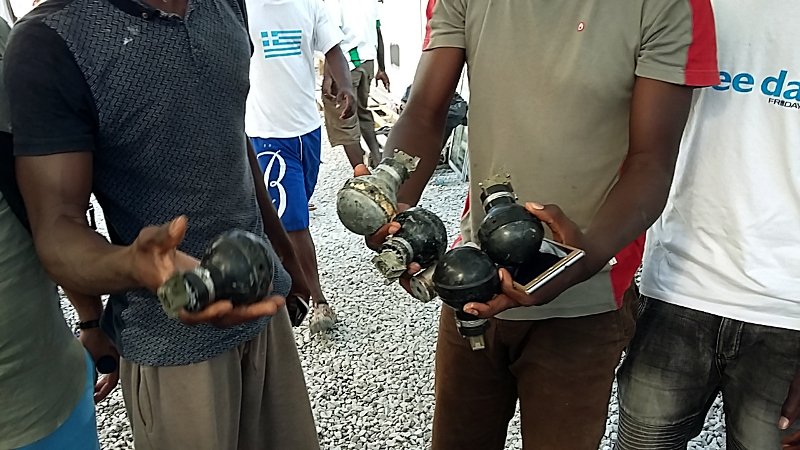 Μόρια: Φωτιές και επεισόδια από μετανάστες -Τραυματίστηκαν τουλάχιστον 5 αστυνομικοί [εικόνες & βίντεο] | iefimerida.gr 4