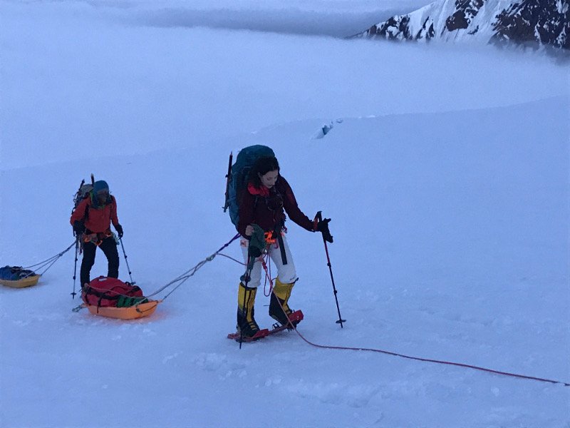 Στην υψηλότερη κορυφή της Αλάσκας ανέβηκαν για πρώτη φορά δύο Ελληνίδες [εικόνες] | iefimerida.gr 2
