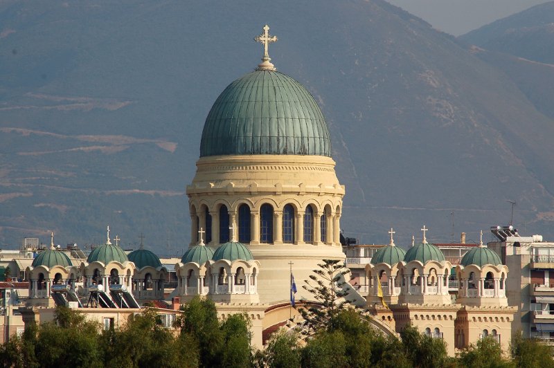 Η γλαφυρή περιγραφή της Βικτόρια Χίσλοπ για την Πάτρα: Το χάος, η εγκαταλελειμμένη Disneyland, η γοητεία της | iefimerida.gr 6