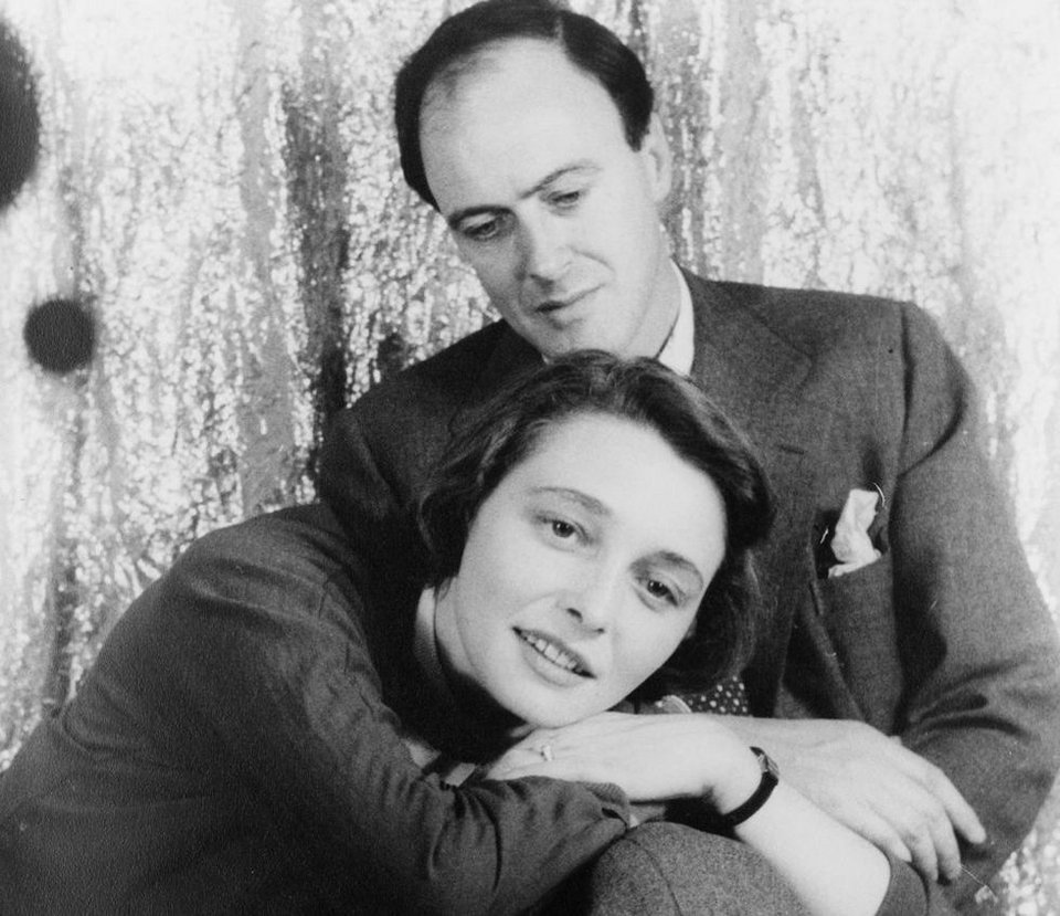 Ρόαλντ Νταλ, ο διάσημος συγγραφέας παιδικών βιβλίων ήταν πράκτορας [εικόνες] | iefimerida.gr 8