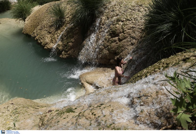 Η κρυμμένη όαση της Πελοποννήσου -Το φαράγγι με τις 15 λίμνες και τον καταρράκτη των 25 μέτρων [εικόνες] | iefimerida.gr 8