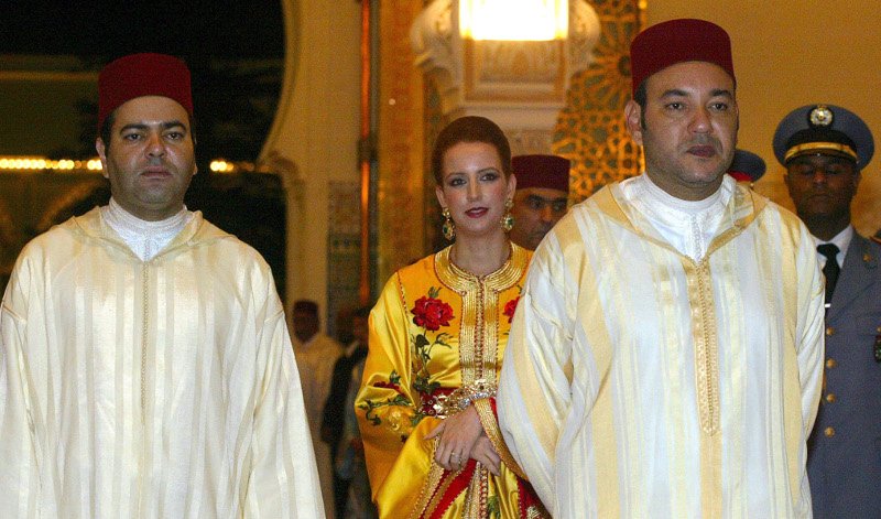 Η πριγκίπισσα του Μαρόκου κάνει και φέτος διακοπές στην Ηλεία -Ποια είναι η Λάλα Σάλμα που έρχεται στην Ελλάδα και ξοδεύει εκατομμύρια [εικόνες] | iefimerida.gr 7