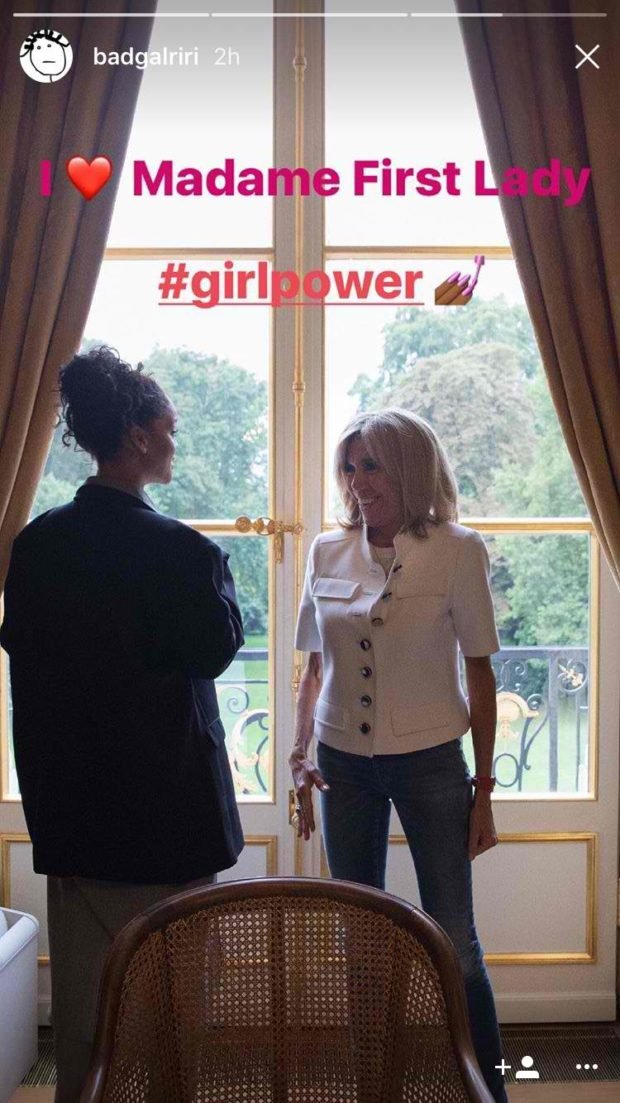 Θύελλα γιατί η Μπριζίτ Μακρόν φόρεσε τζιν στο Προεδρικό -«Μήπως είναι η θυρωρός;» [εικόνες] | iefimerida.gr 7