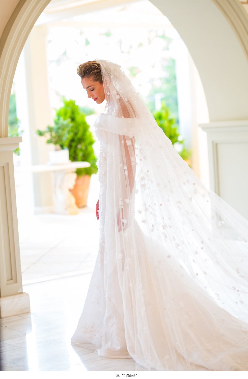 Νέες φωτογραφίες από τον γάμο Ρουβά-Ζυγούλη -Η μπομπονιέρα, η δεξίωση, το μυστήριο καρέ καρέ [εικόνες] | iefimerida.gr 4