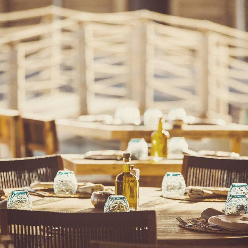 Η μεγαλύτερη παραθαλάσσια πισίνα της Ευρώπης βρίσκεται στη Μύκονο -2.000 τ.μ. σε έναν επίγειο παράδεισο [εικόνες & βίντεο]  | iefimerida.gr 5