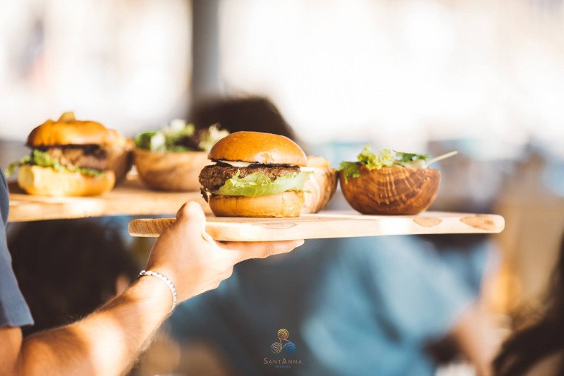 Η μεγαλύτερη παραθαλάσσια πισίνα της Ευρώπης βρίσκεται στη Μύκονο -2.000 τ.μ. σε έναν επίγειο παράδεισο [εικόνες & βίντεο]  | iefimerida.gr 8