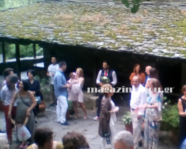 Παντρεύτηκε ο ηθοποιός Γιώργος Σεϊταρίδης -Με στέφανα κορώνες, σαν βασιλιάς [εικόνες] | iefimerida.gr 3