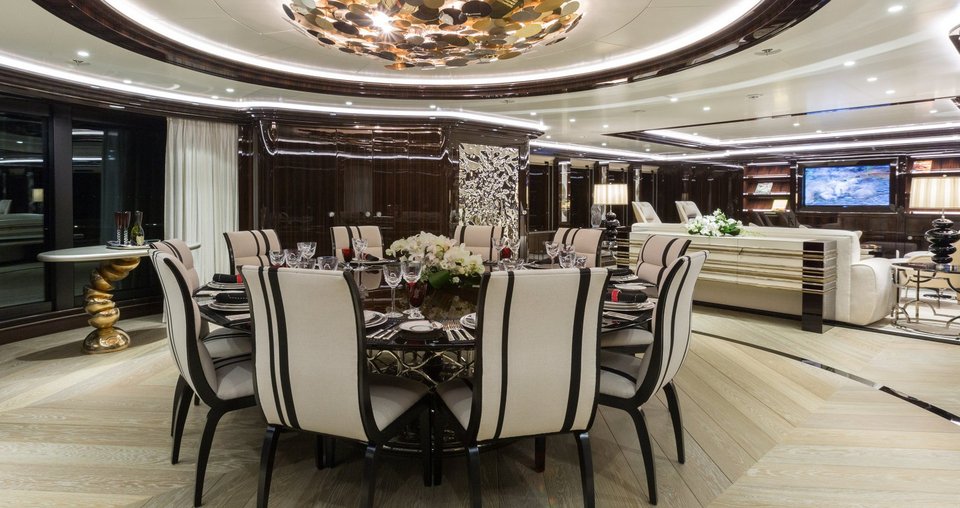 Η Γιάννα Αγγελοπούλου στην Ιθάκη με το νέο, εντυπωσιακό της γιοτ [εικόνες] | iefimerida.gr 8