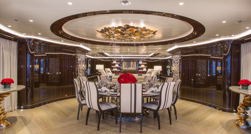 Η Γιάννα Αγγελοπούλου στην Ιθάκη με το νέο, εντυπωσιακό της γιοτ [εικόνες] | iefimerida.gr 9