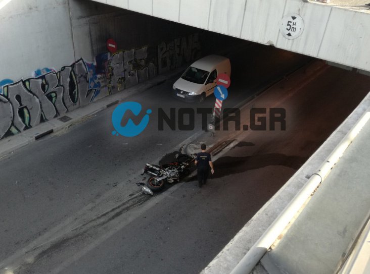 Σοκαριστικές εικόνες από τροχαίο στον Αλιμο: Νεκρός 32χρονος μοτοσικλετιστής [βίντεο] | iefimerida.gr 0