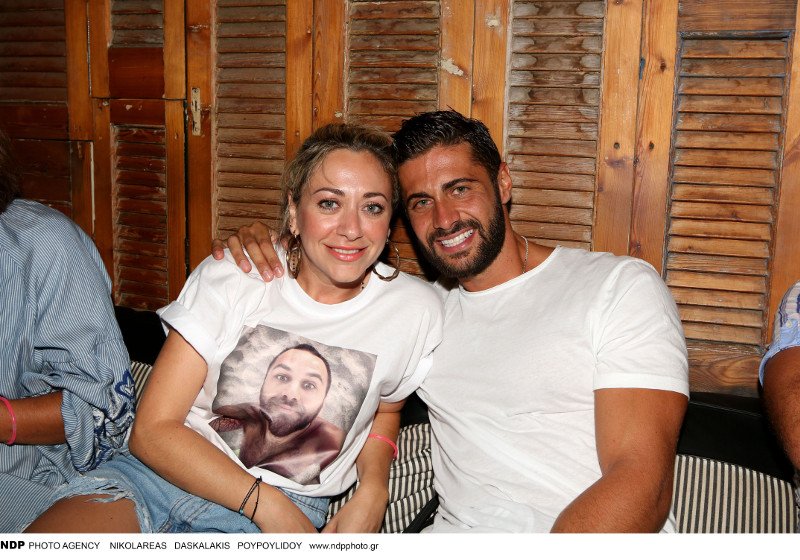 Σ' αυτό το μπαρ συχνάζουν οι Μαχητές του Survivor [εικόνες] | iefimerida.gr 1