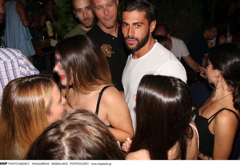 Σ' αυτό το μπαρ συχνάζουν οι Μαχητές του Survivor [εικόνες] | iefimerida.gr 5