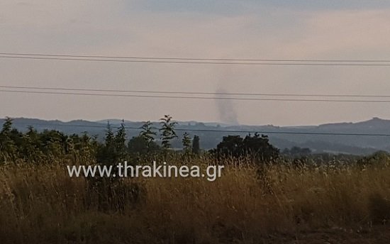 Ολονύχτια μάχη με την πυρκαγιά στη Λευκίμη Σουφλίου [εικόνες & βίντεο] | iefimerida.gr 0