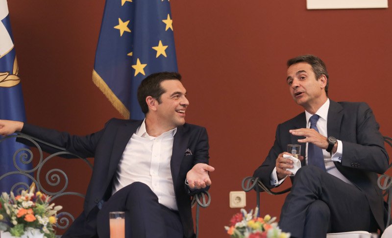 Οι σπαρταριστοί διάλογοι στο Προεδρικό -Τα μπάνια Καμμένου, τα... ψάρια επί ΝΔ και η ποσέτ του Τσίπρα [εικόνες] | iefimerida.gr 2