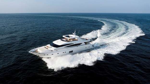 Οι κάτοικοι λιμοκτονούν, ο Κιμ Γιονγκ Ουν ζει στη χλιδή: Δείτε τι πλούτο κρύβει [εικόνες & βίντεο]  | iefimerida.gr 0